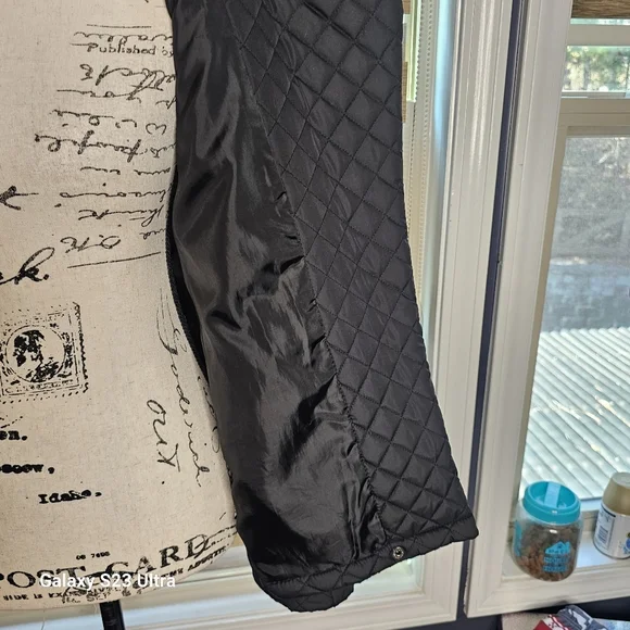 DKNY Women’s Asymmetrical Black Jacket. Size S - Picture 13 of 16